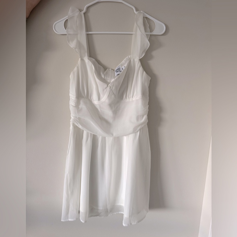 Princess Polly White Mini Dress; Size 6